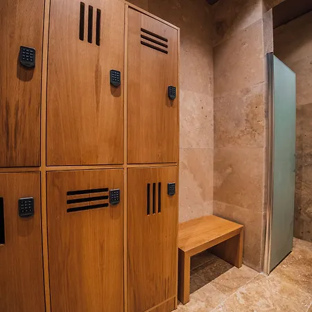 The Remote Hotel 5*