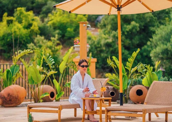 The Remote Ξενοδοχείο Sarigerme