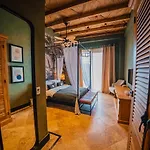 The Remote Hotel 5*