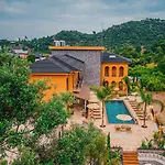 Hotel The Remote 5*