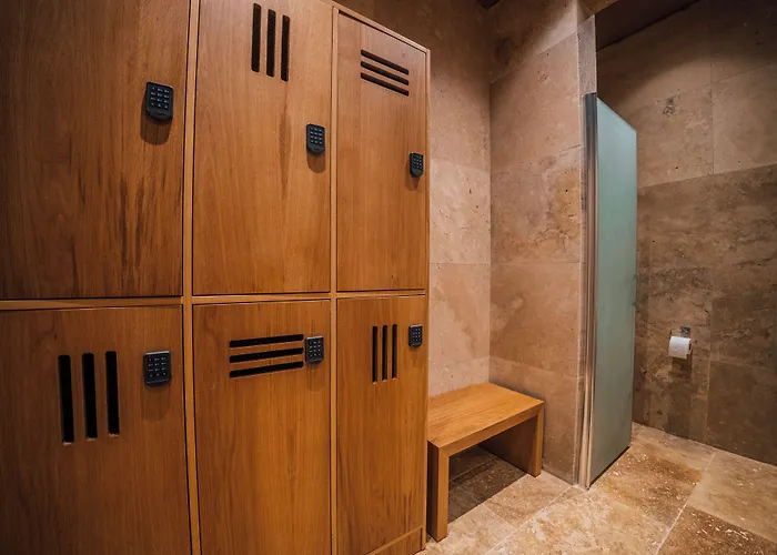 The Remote Hotel 5*